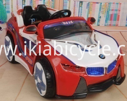 MP3 port ဖြင့်ကားပေါ်တွင်စီးပါ